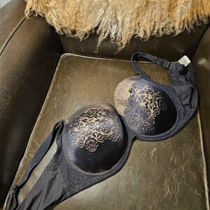 Soma Bra.  Stunning Support- Full Coverage